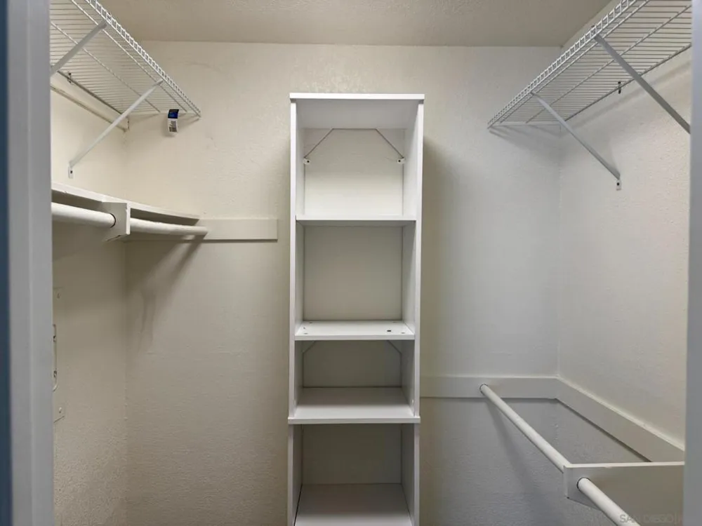 9189 Village Glen Dr #252 San Diego, CA 92123