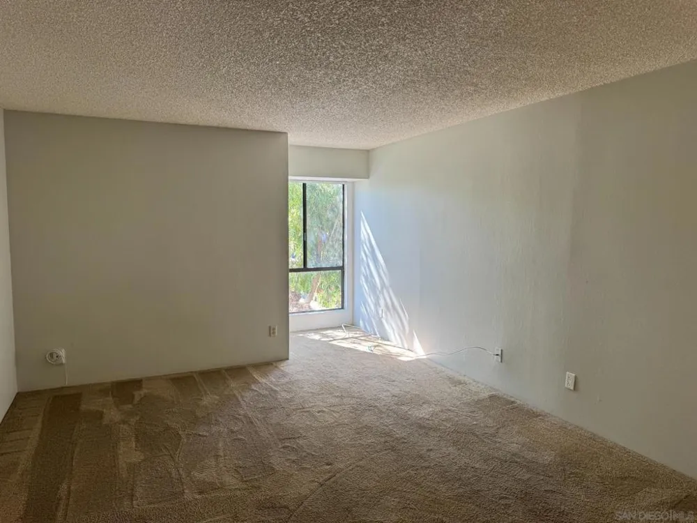 9189 Village Glen Dr #252 San Diego, CA 92123