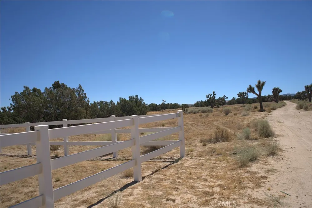 Fremontia Road Oak Hills, CA 92344