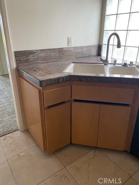 21927 Erie Lake Forest, CA 92630
