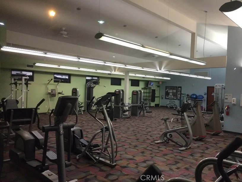 21927 Erie Lake Forest, CA 92630