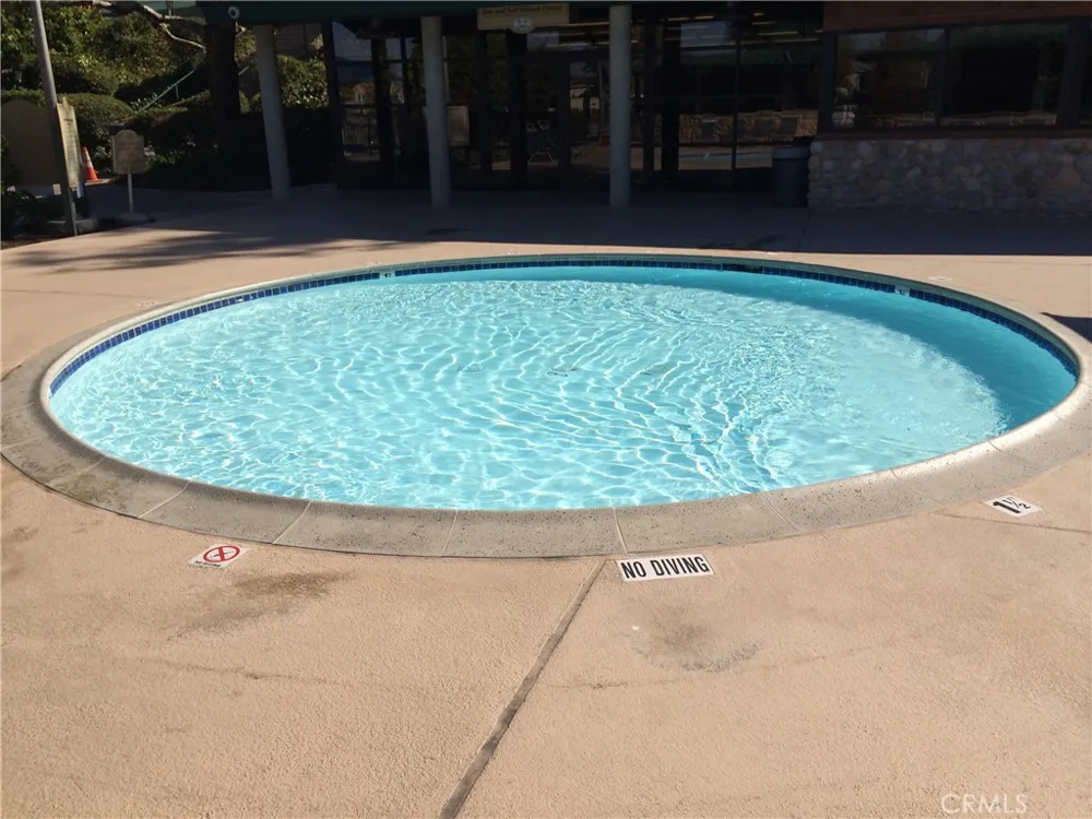 21927 Erie Lake Forest, CA 92630