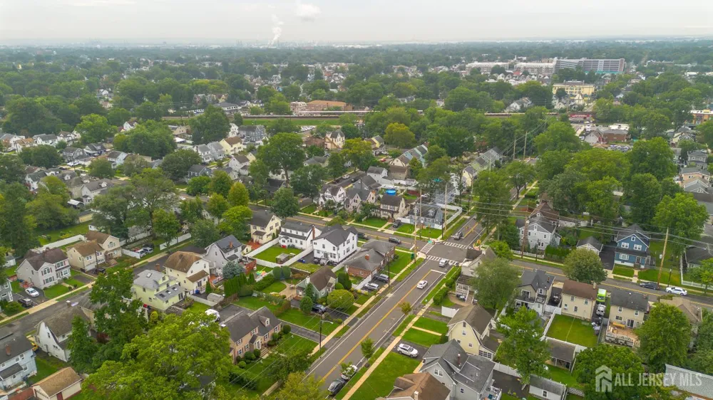 719 Locust Street Roselle Park, NJ 07204