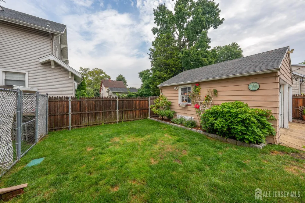 719 Locust Street Roselle Park, NJ 07204