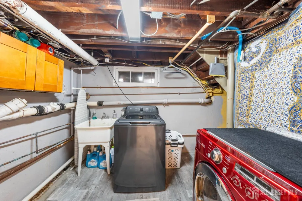 719 Locust Street Roselle Park, NJ 07204