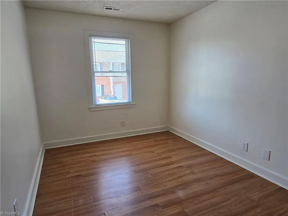 3620 Clemmons Road #15 Clemmons, NC 27012
