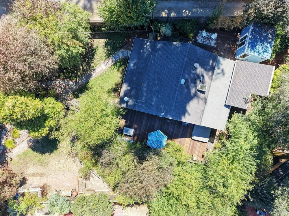 130 Montezuma Avenue Forest Knolls, CA 94933