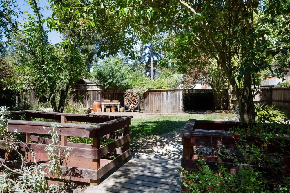 130 Montezuma Avenue Forest Knolls, CA 94933
