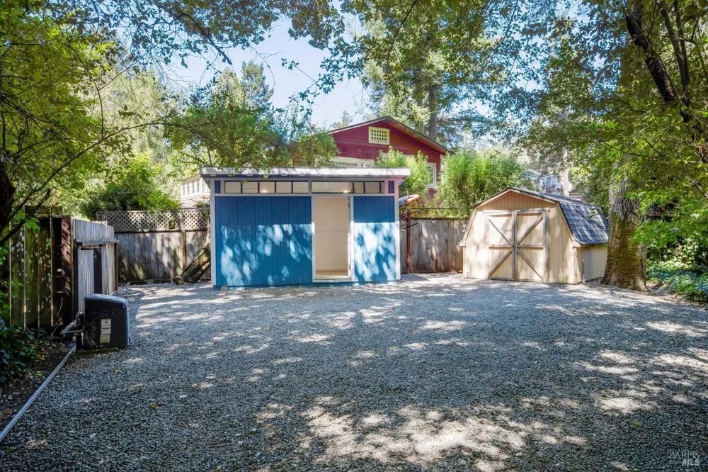 130 Montezuma Avenue Forest Knolls, CA 94933