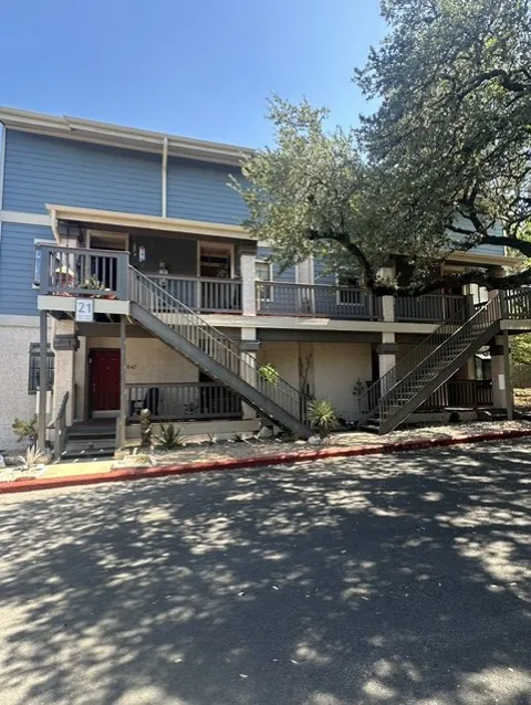 2215 Post Road #2044