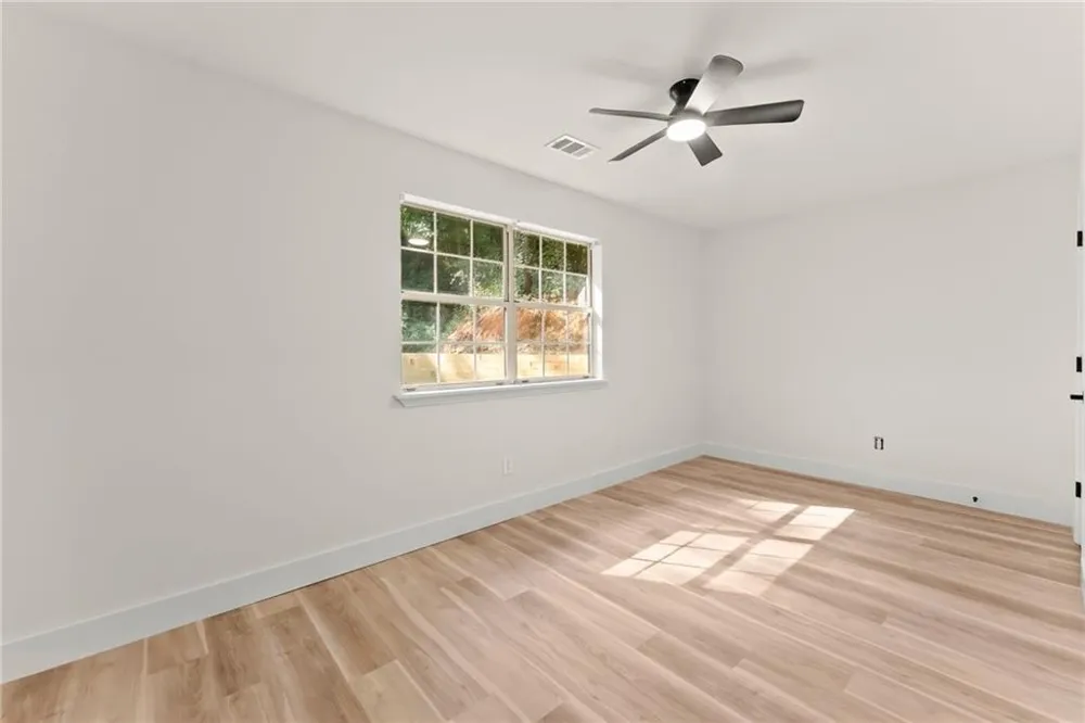 1662 Jimmy Dodd Road Buford, GA 30518