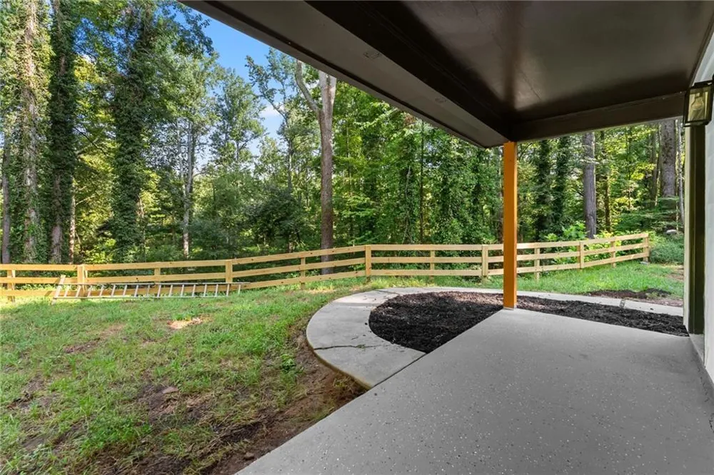 1662 Jimmy Dodd Road Buford, GA 30518