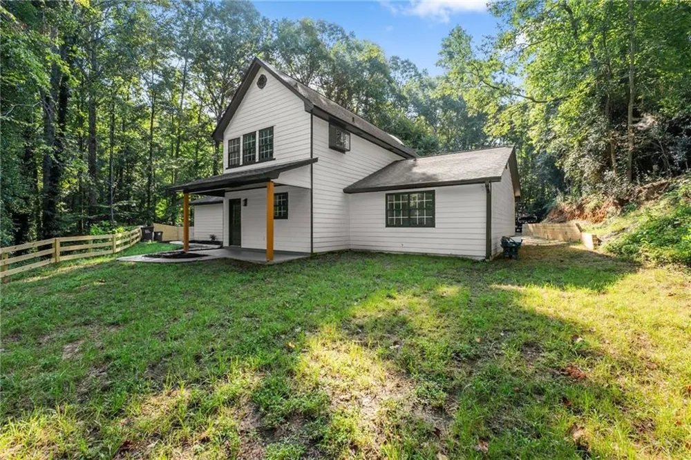 1662 Jimmy Dodd Road Buford, GA 30518