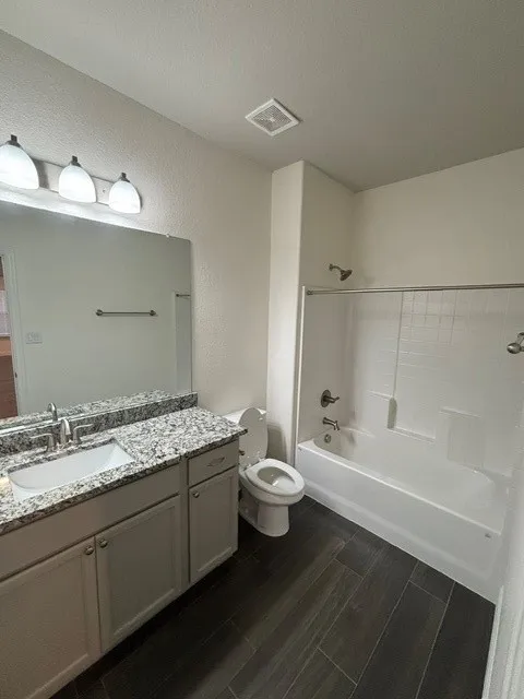 305 Sunnyside Drive Trenton, TX 75490