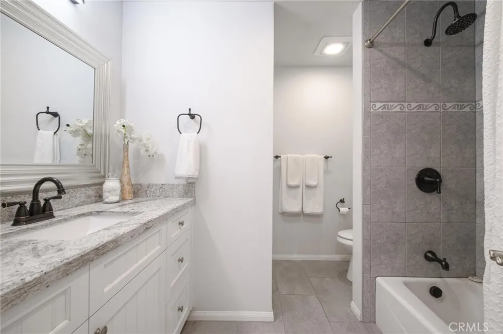 1720 Ardmore Avenue #224 Hermosa Beach, CA 90254