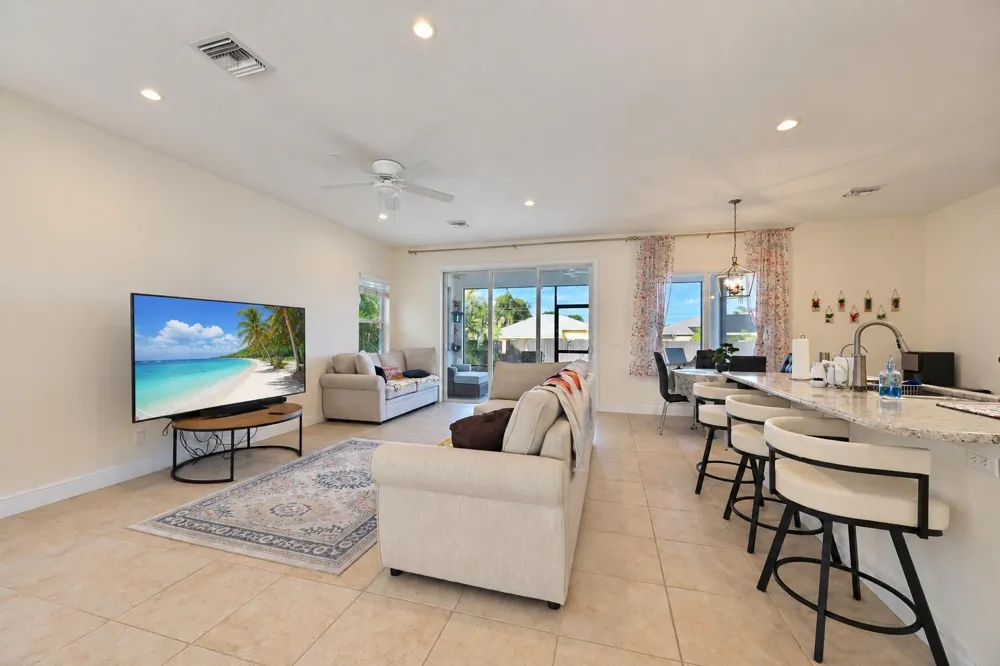 2449 SW Gay Circle Port St. Lucie, FL 34953