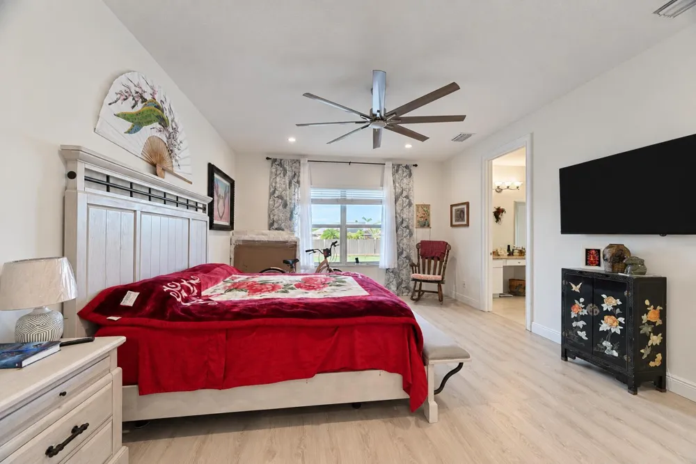 2449 SW Gay Circle Port St. Lucie, FL 34953