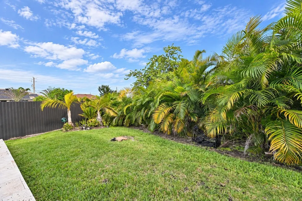 2449 SW Gay Circle Port St. Lucie, FL 34953