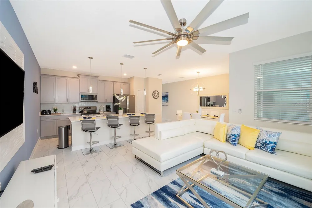 8947 CABOT CLIFFS DRIVE Davenport, FL 33896