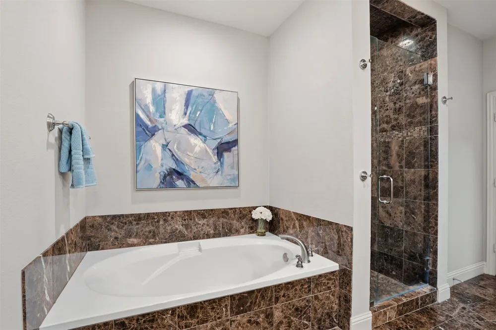 644 E Bluff Street Fort Worth, TX 76102
