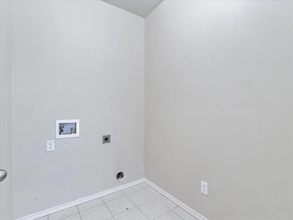 1618 Mary Lane Providence Village, TX 76227