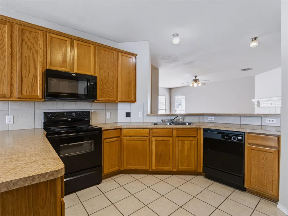 1618 Mary Lane Providence Village, TX 76227