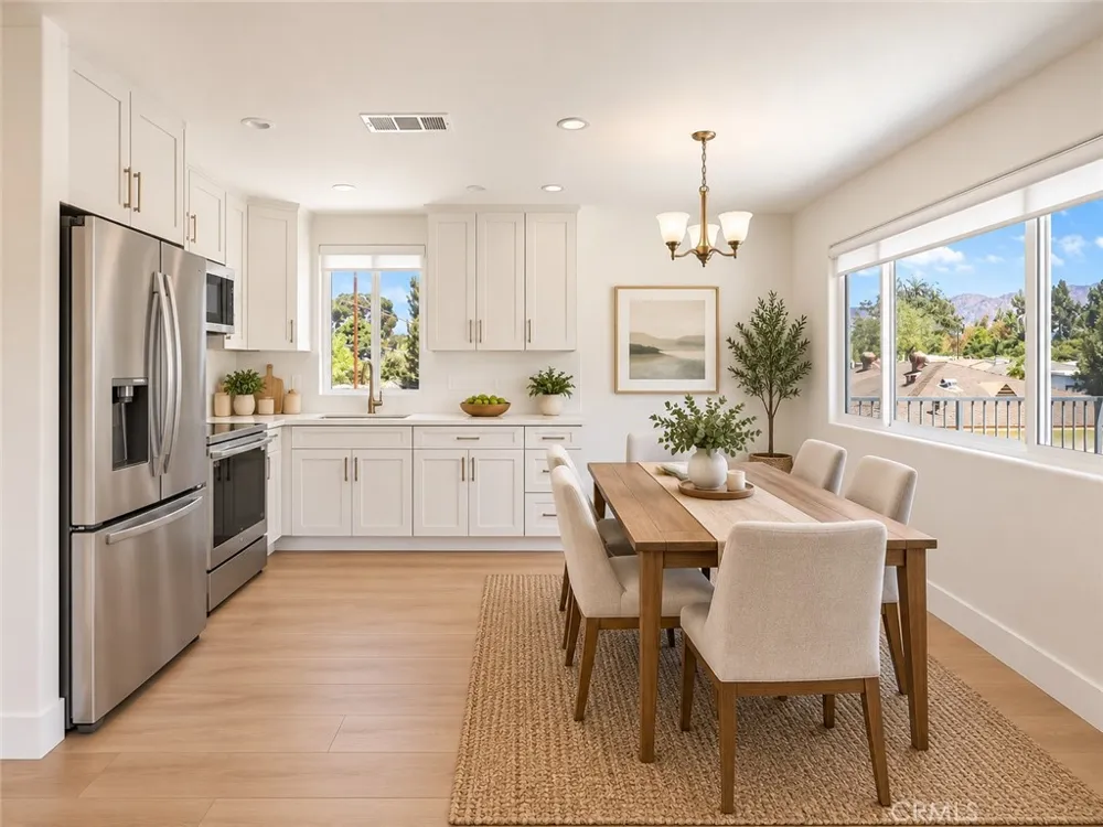 2103 Pass Avenue #201 Burbank, CA 91505