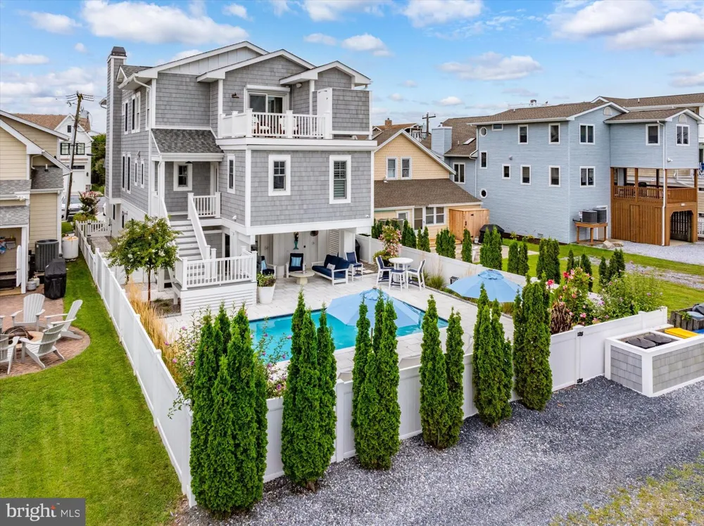 107 CENTRAL BOULEVARD Bethany Beach, DE 19930