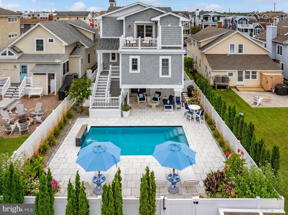 107 CENTRAL BOULEVARD Bethany Beach, DE 19930
