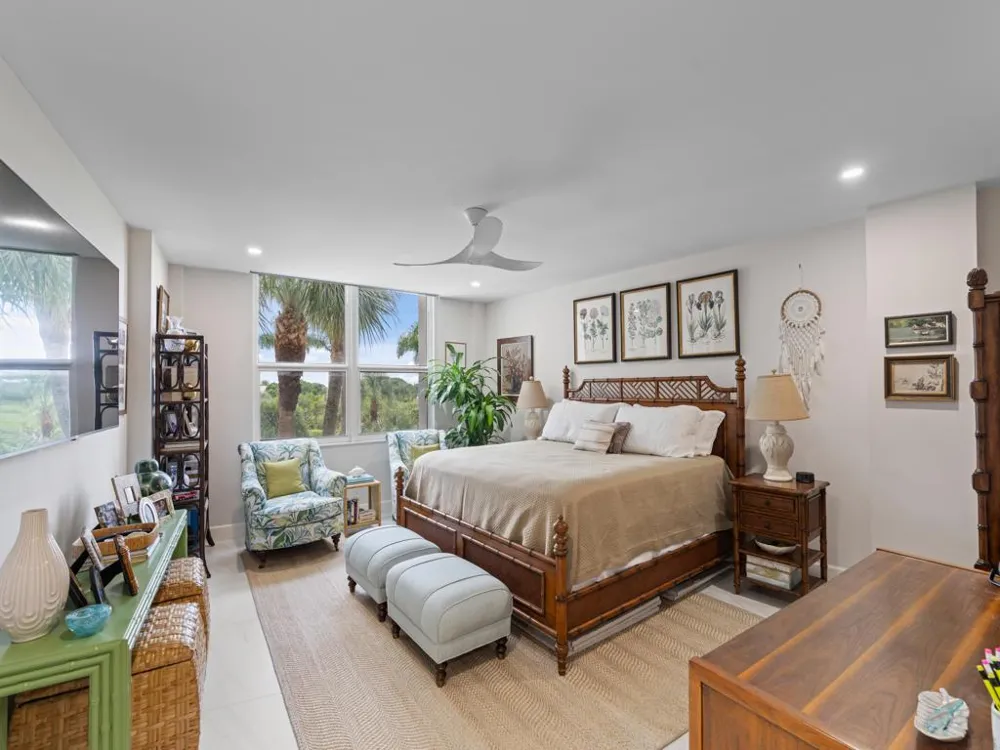 2295 S Ocean Boulevard #314 Palm Beach, FL 33480