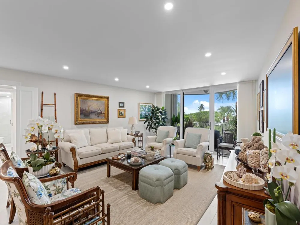 2295 S Ocean Boulevard #314 Palm Beach, FL 33480