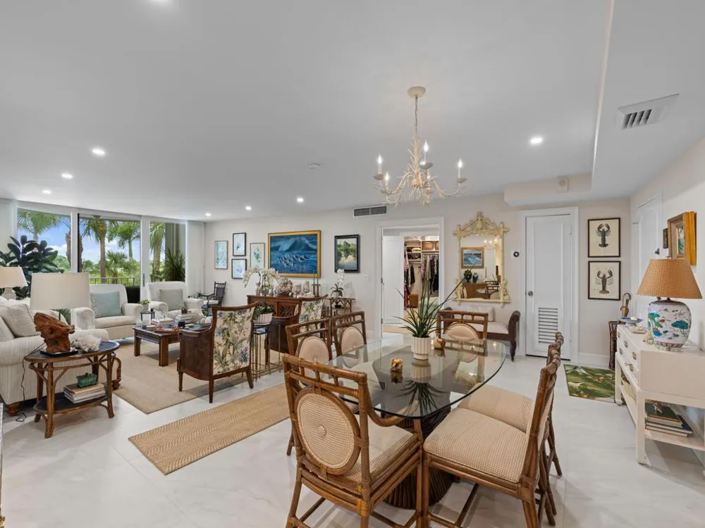 2295 S Ocean Boulevard #314 Palm Beach, FL 33480