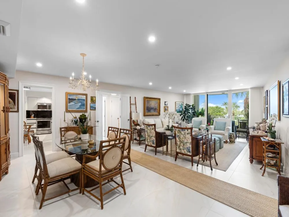 2295 S Ocean Boulevard #314 Palm Beach, FL 33480
