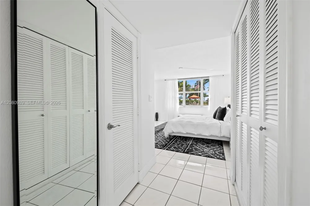 328 Ocean Blvd #104 Pompano Beach, FL 33062