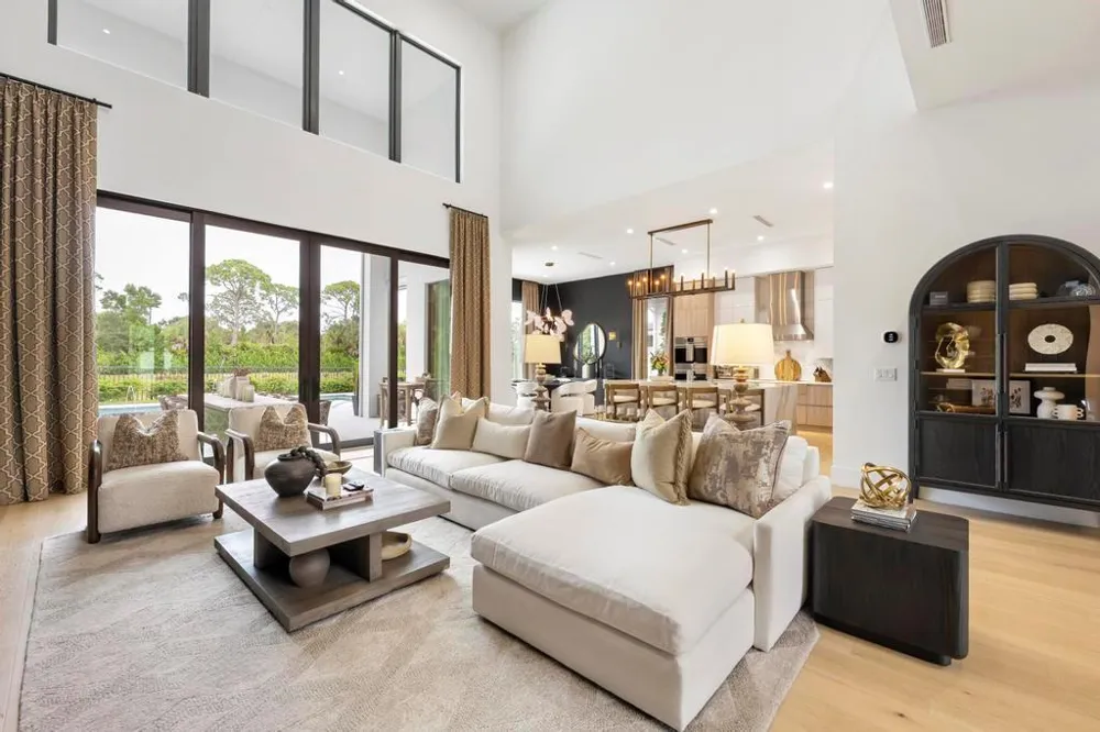 18401 Symphony Court Jupiter, FL 33458