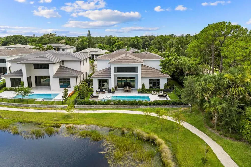 18401 Symphony Court Jupiter, FL 33458
