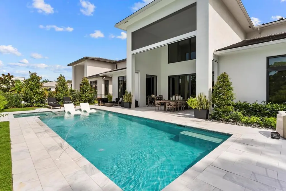 18401 Symphony Court Jupiter, FL 33458