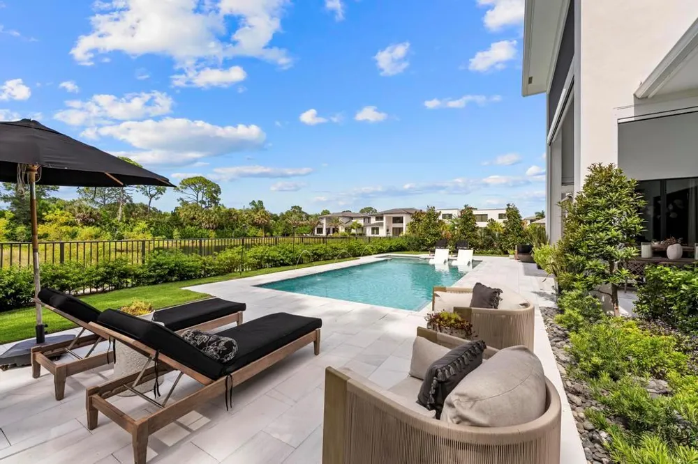 18401 Symphony Court Jupiter, FL 33458