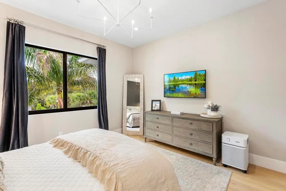 18401 Symphony Court Jupiter, FL 33458