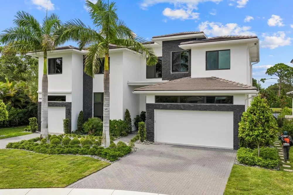 18401 Symphony Court Jupiter, FL 33458