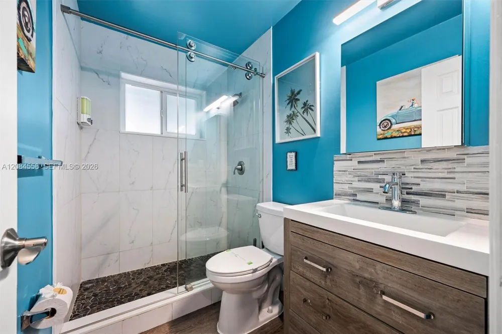 110 SE 5th Ct Pompano Beach, FL 33060