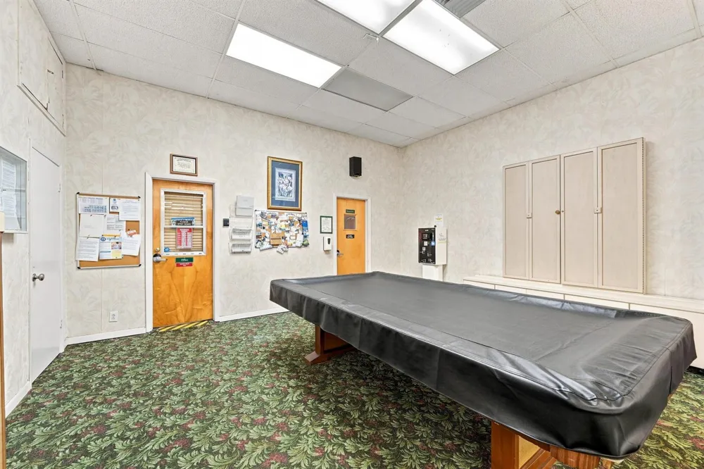 380 E Laurel Drive #5D Margate, FL 33063