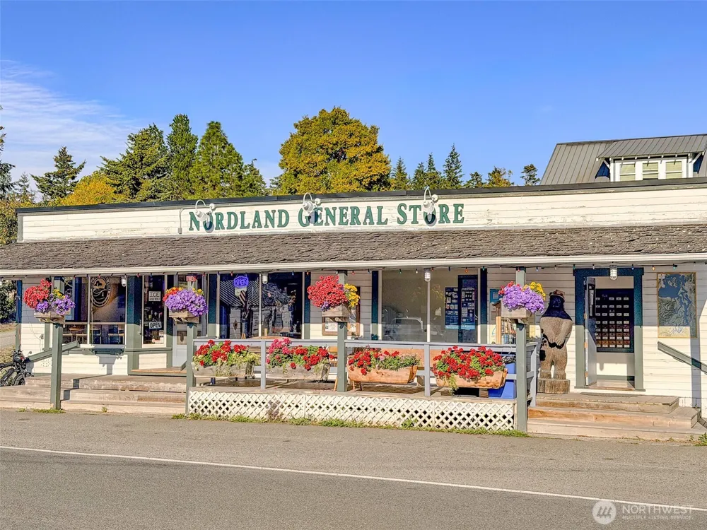 711 xxx Schwartz Road Nordland, WA 98358