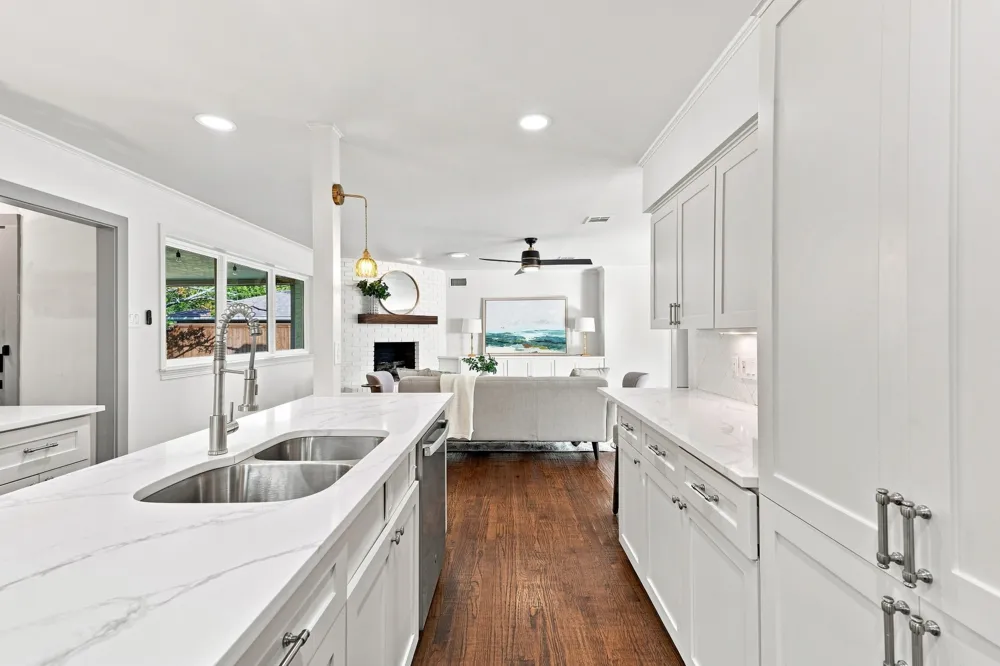 6211 Town Hill Lane Dallas, TX 75214