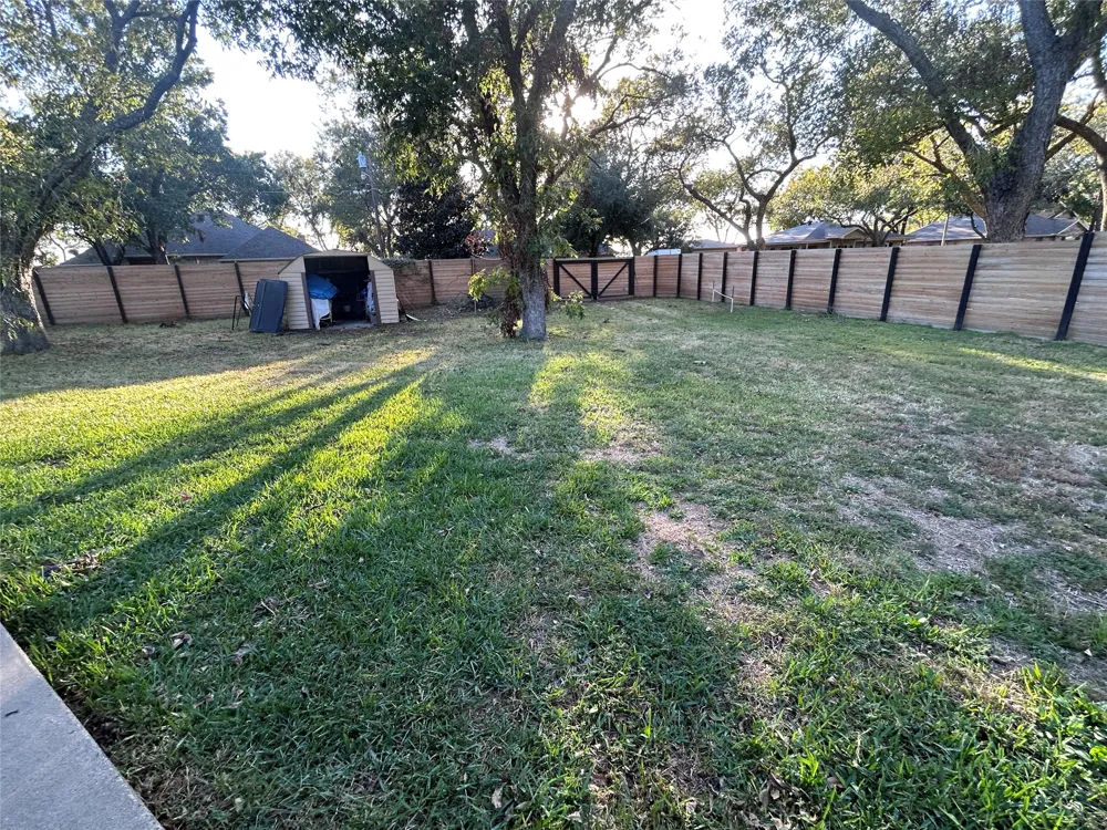 4512 Cimmaron Trail De Cordova, TX 76049