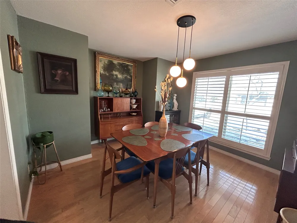 4512 Cimmaron Trail De Cordova, TX 76049