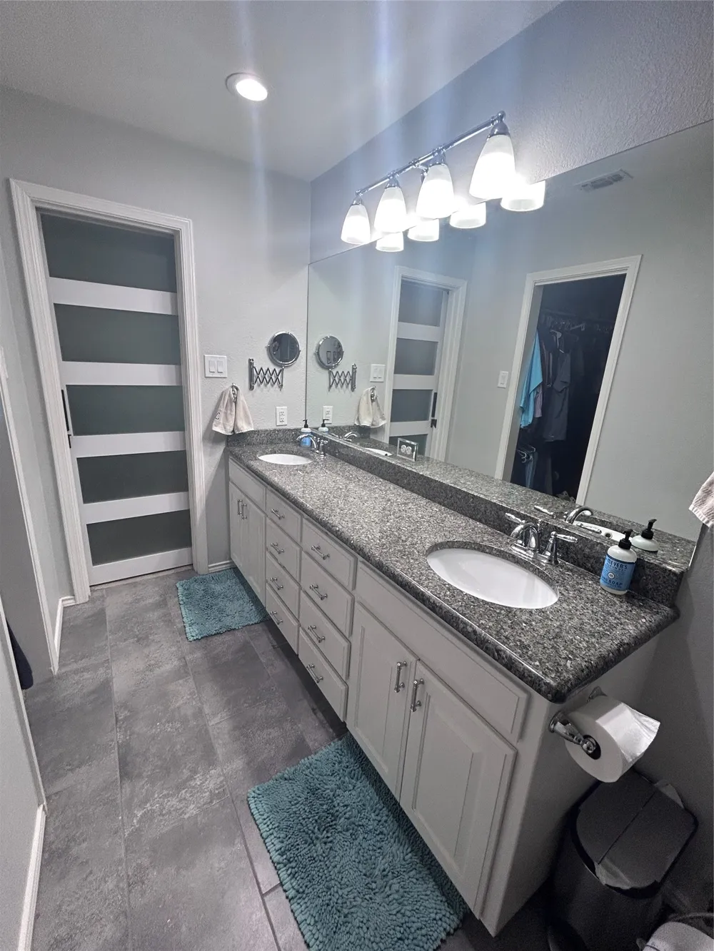 4512 Cimmaron Trail De Cordova, TX 76049