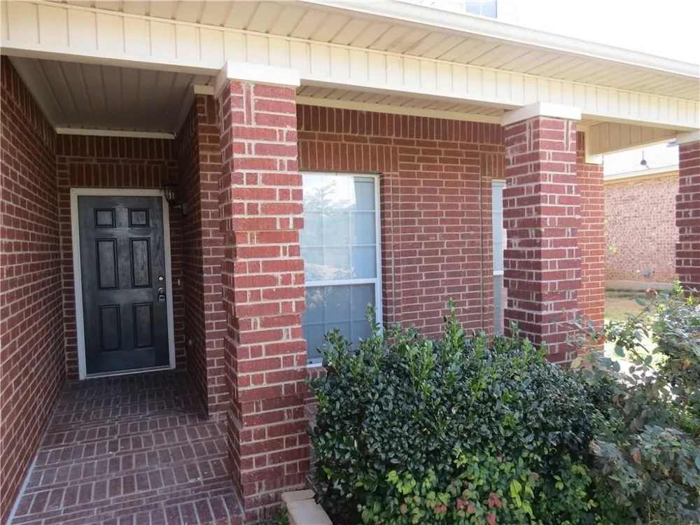 610 Poplar Vista Lane Arlington, TX 76002