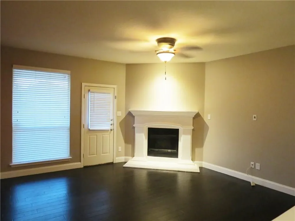 610 Poplar Vista Lane Arlington, TX 76002