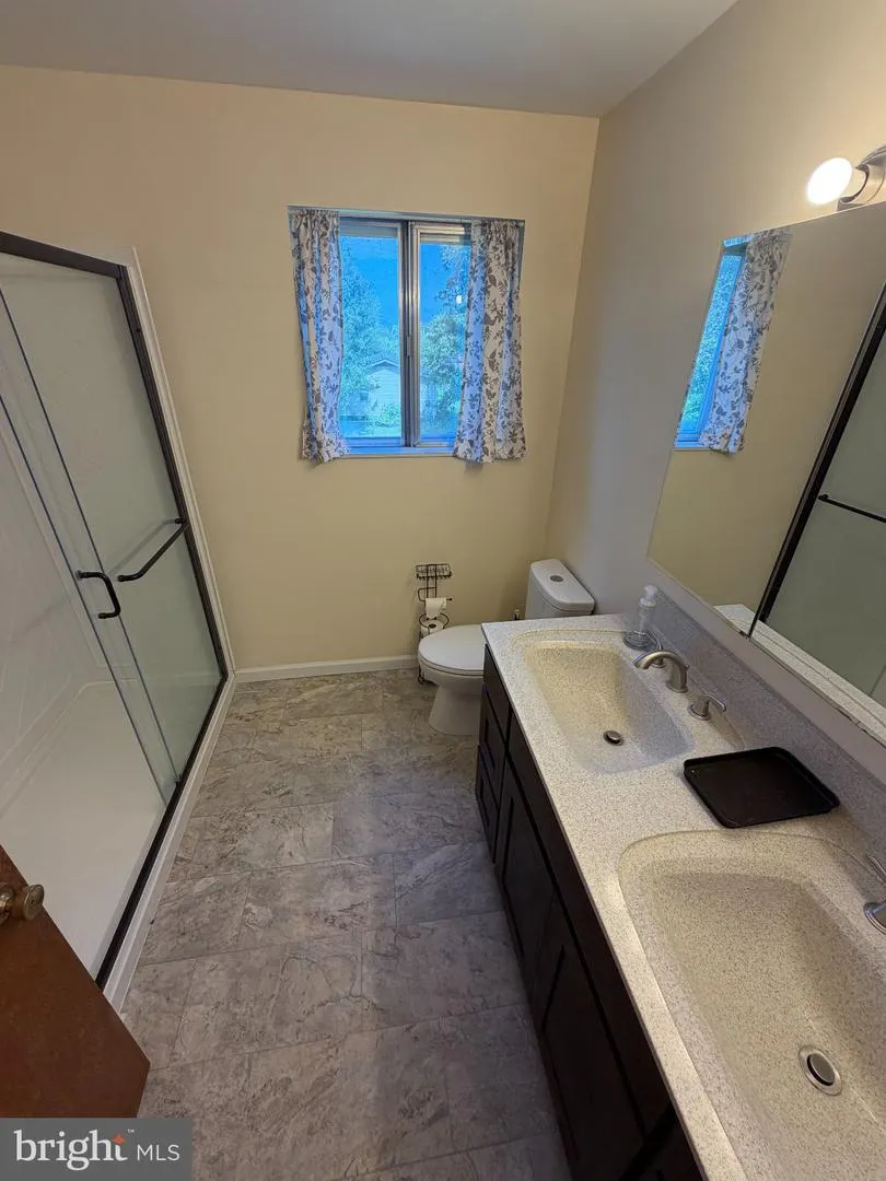 146 S PENNSYLVANIA STREET Ridgeley, WV 26753